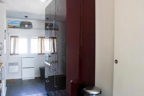 Spacious haven of peace with beautiful decoration in La Courneuve Spacious haven of peace with beautiful decoration in La Courneuve