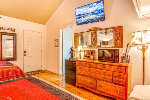 #2 Forge ~ Bandera Tin Star ~ Bandera, TX. in Bandera #2 Forge ~ Bandera Tin Star ~ Bandera, TX. in Bandera