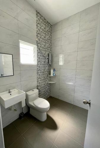 Kiri Kanan Bukit Homestay Kuala Kubu Bahru 左林右舍 in Kuala Kubu Bharu Kiri Kanan Bukit Homestay Kuala Kubu Bahru 左林右舍 in Kuala Kubu Bharu