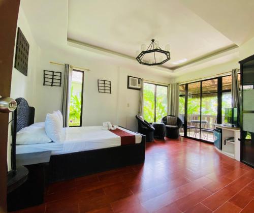 CATANAUAN COVE White Sand Beach Resort in Marinduque CATANAUAN COVE White Sand Beach Resort in Marinduque