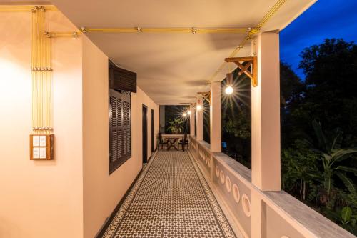 Balcony/terrace, HueNam Residence near Thien Mu Pagoda Balcony/terrace, HueNam Residence near Thien Mu Pagoda