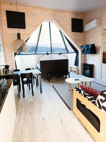 Pyha Igloos in ไพฮาทันทัวรี Pyha Igloos in ไพฮาทันทัวรี