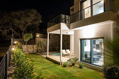 Villa Al Mare Özel Havuzlu Villa (Villa Al Mare Ozel Havuzlu Villa) in Koyunbaba Villa Al Mare Özel Havuzlu Villa (Villa Al Mare Ozel Havuzlu Villa) in Koyunbaba