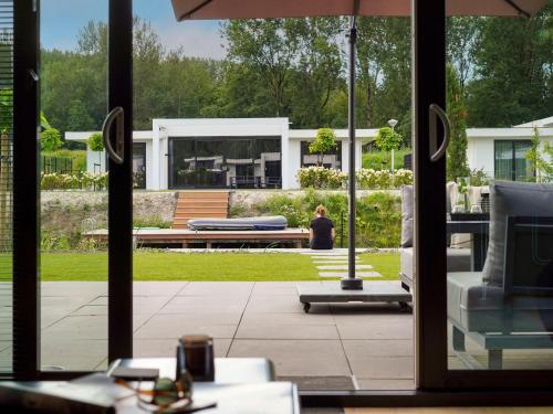 Facilities, Villa in Netherlands with Private Jetty Canoe in Zeewolde Facilities, Villa in Netherlands with Private Jetty Canoe in Zeewolde