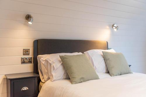 The Plough Inn Cabins