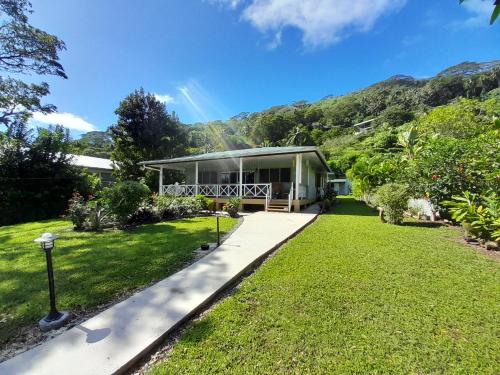 Tampilan eksterior, RAIATEA, OPOA, Fare Rêvé, Bord de mer (RAIATEA, OPOA, Fare Reve, Bord de mer) in Opoa Tampilan eksterior, RAIATEA, OPOA, Fare Rêvé, Bord de mer (RAIATEA, OPOA, Fare Reve, Bord de mer) in Opoa