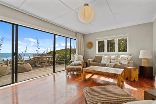 Tampilan eksterior, Lion Rock Spectacular - Piha Holiday Home in Piha Tampilan eksterior, Lion Rock Spectacular - Piha Holiday Home in Piha