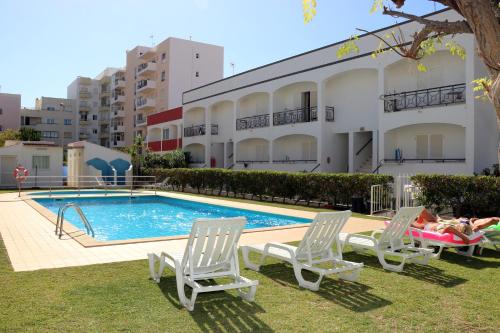 Плувен басейн, Apartamentos King's in Куартейра Плувен басейн, Apartamentos King's in Куартейра