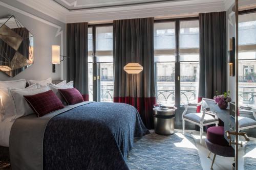 Nolinski Paris in 1st - Louvre - Chatelet Nolinski Paris in 1st - Louvre - Chatelet