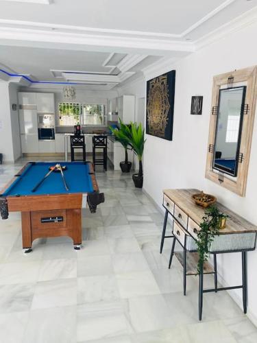 Sunny Villa Mijas with large pool free parking in Mijas Costa Sunny Villa Mijas with large pool free parking in Mijas Costa