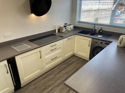 Comfortable ground floor, 2 BR modern Apartment in Manchester Comfortable ground floor, 2 BR modern Apartment in Manchester