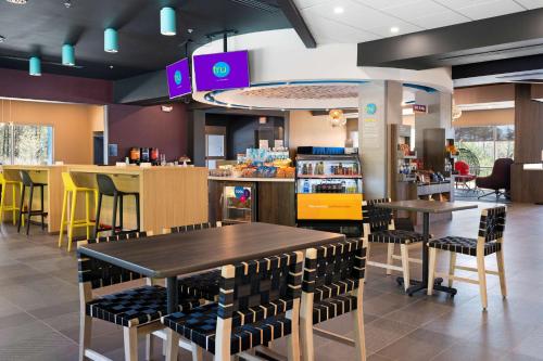 Restaurant, Tru by Hilton Cartersville in Cartersville (GA) Restaurant, Tru by Hilton Cartersville in Cartersville (GA)