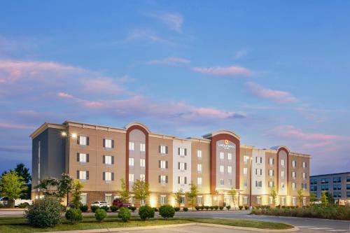 Candlewood Suites Lebanon By IHG in לבנון(טי אן) Candlewood Suites Lebanon By IHG in לבנון(טי אן)