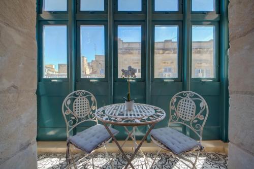 Μπαλκόνι/βεράντα, 23 Boutique Hotel in Ιλ-Γκζίρα Μπαλκόνι/βεράντα, 23 Boutique Hotel in Ιλ-Γκζίρα