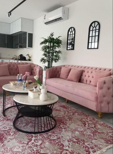 إيفا شالية in Manah إيفا شالية in Manah