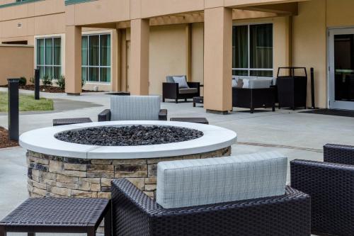 外部景觀, 薩默塞特萬豪萬怡酒店 (Courtyard by Marriott Somerset) in 薩默塞特 外部景觀, 薩默塞特萬豪萬怡酒店 (Courtyard by Marriott Somerset) in 薩默塞特