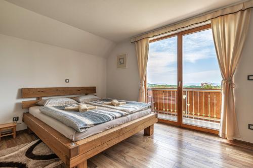 Vineyard Cottage Krivic - Happy Rentals in Mokronog Vineyard Cottage Krivic - Happy Rentals in Mokronog