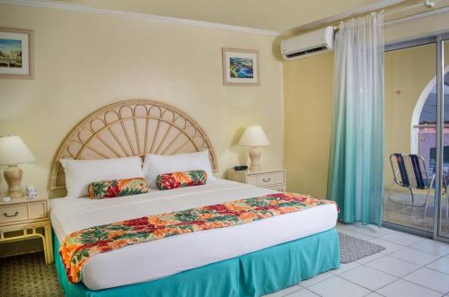 Sunbay Hotel in Christ Church Sunbay Hotel in Christ Church
