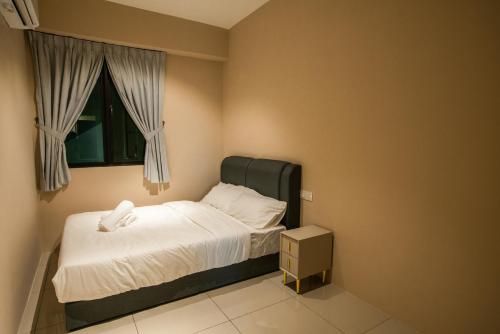 Stylish River-View Apartment In Ipoh