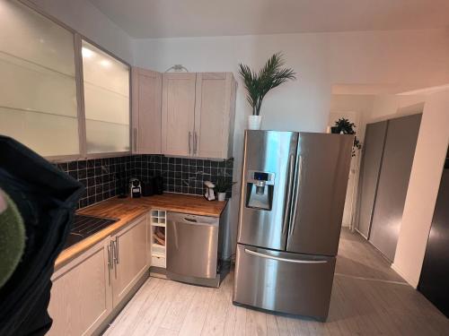 keuken, Cozy room with smart solutions Grunerløkka Central Happy Days in Grünerløkka keuken, Cozy room with smart solutions Grunerløkka Central Happy Days in Grünerløkka