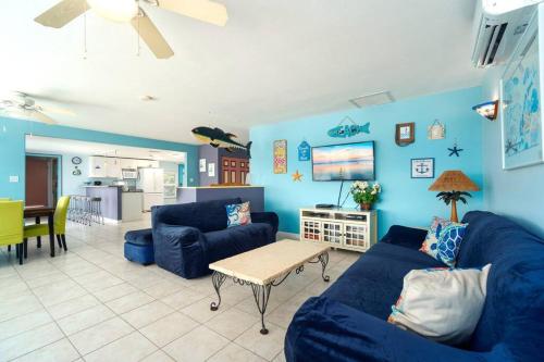 Létesítmények, Waterfront Beach Houses with Dock & Heated Pool in Little Torch Key Létesítmények, Waterfront Beach Houses with Dock & Heated Pool in Little Torch Key