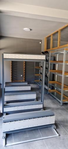 ALEGRA Bela reka C118, Brzeće