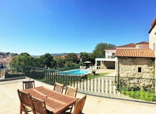 Exterior view, Casa das Mouras- Rio de Moinhos in Penafiel Exterior view, Casa das Mouras- Rio de Moinhos in Penafiel