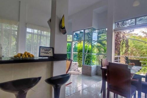 Facilities, Linda Casa Campestre a 2 horas desde Bogota in Ricaurte Facilities, Linda Casa Campestre a 2 horas desde Bogota in Ricaurte