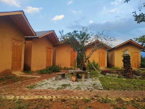 Don Dao Homestay in Quan Ba Don Dao Homestay in Quan Ba