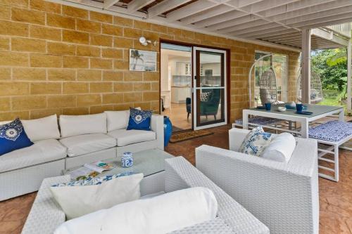 Facilities, 'Rainforest Escape' Tropical Poolside Serenity in Thirroul Facilities, 'Rainforest Escape' Tropical Poolside Serenity in Thirroul