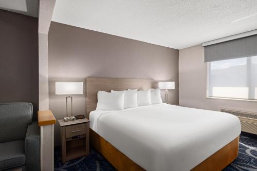 بايمونت باي ويندام واترلو (Baymont by Wyndham Waterloo) in Waterloo بايمونت باي ويندام واترلو (Baymont by Wyndham Waterloo) in Waterloo