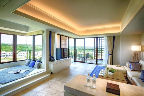 Hotel Shigira Mirage in Shigira Beach Hotel Shigira Mirage in Shigira Beach