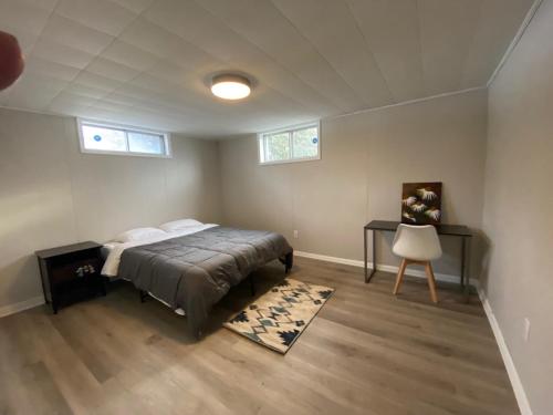 Private Room Lakeview House- Westmount in Moncton City Center Private Room Lakeview House- Westmount in Moncton City Center