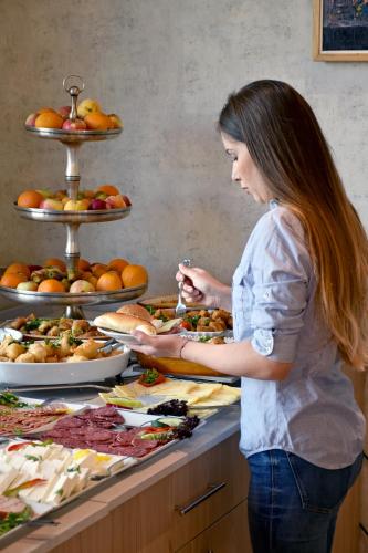 طعام و مشروبات, فندق سلافيجا (Hotel Slavija) in بلغراد طعام و مشروبات, فندق سلافيجا (Hotel Slavija) in بلغراد