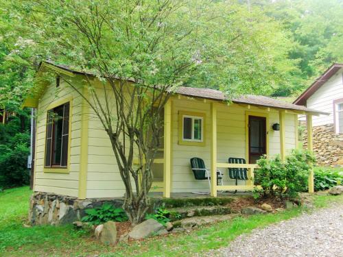 在meiguo.com看到的The Pines Cottages的介绍图片