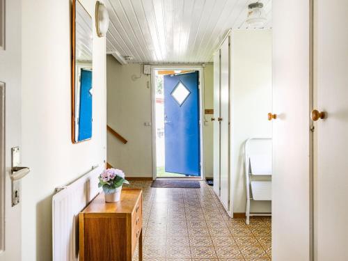 Holiday Home Bredasjö by Interhome (Holiday Home Bredasjo by Interhome) in 賀爾約 Holiday Home Bredasjö by Interhome (Holiday Home Bredasjo by Interhome) in 賀爾約