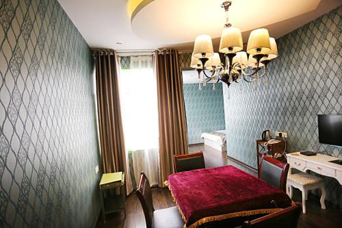This photo about Nanian Jinri Hotel shared on HyHotel.com
