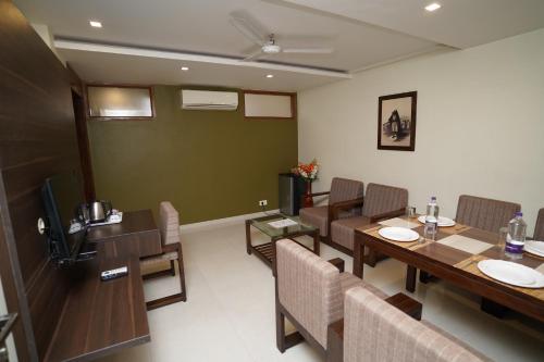 Hotel Metropolis in Hubli Hotel Metropolis in Hubli