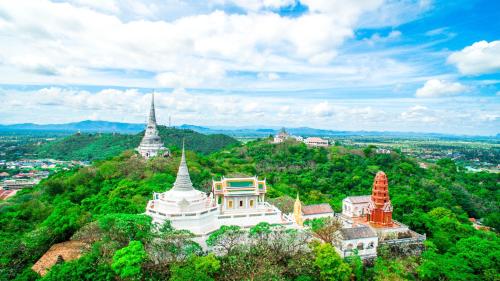 Nearby attraction, Sun Hotel in Phetchaburi Nearby attraction, Sun Hotel in Phetchaburi