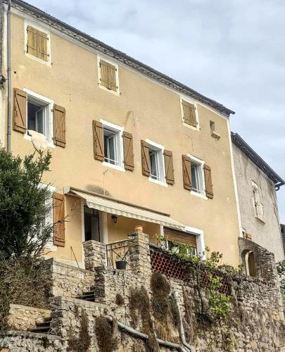 Exterior view, La maison d'Innes in Arcambal Exterior view, La maison d'Innes in Arcambal