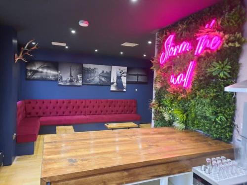 Luxury central Newcastle apartment, sleeps 8 in Newcastle upon Tyne Luxury central Newcastle apartment, sleeps 8 in Newcastle upon Tyne