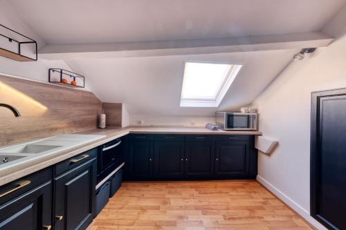 LnBnB * Appartement cosy * Péronne centre * face au château (LnBnB * Appartement cosy * Peronne centre * face au chateau) in Perona LnBnB * Appartement cosy * Péronne centre * face au château (LnBnB * Appartement cosy * Peronne centre * face au chateau) in Perona