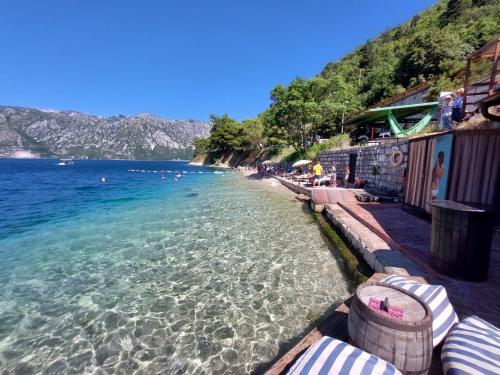 strand, Bluemarine Rooms & Apartments in Perast strand, Bluemarine Rooms & Apartments in Perast