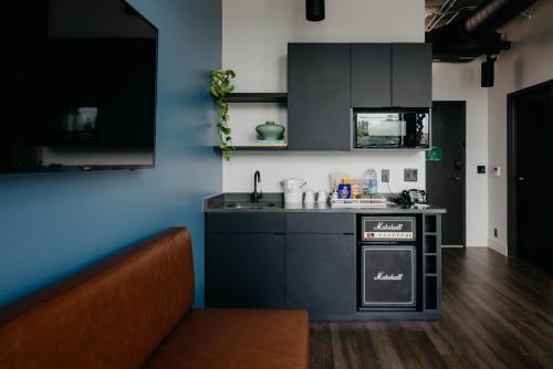 Waymore's Guest House and Casual club in Nashville (TN) Waymore's Guest House and Casual club in Nashville (TN)