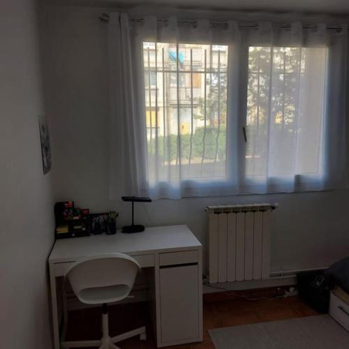 Appartement 5 pièces- 9 pers Marseille 9e