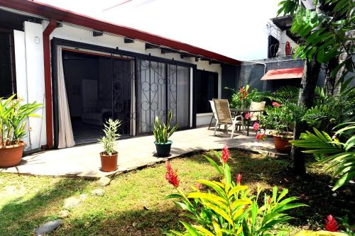 balkon/terras, Wide Mouth Frog Quepos in Quepos balkon/terras, Wide Mouth Frog Quepos in Quepos