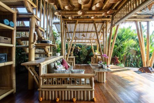 Magic Hills Bali - Magical Eco-Luxury Lodge in Besakih Magic Hills Bali - Magical Eco-Luxury Lodge in Besakih