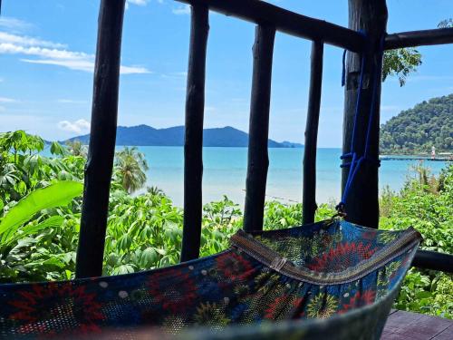 Neeno Hut in Koh Chang Tai Neeno Hut in Koh Chang Tai