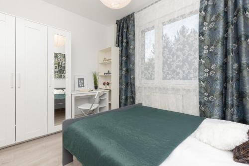 Kopcińskiego Bright & Spacious Apartment Warsaw Ursynów by Noclegi Renters