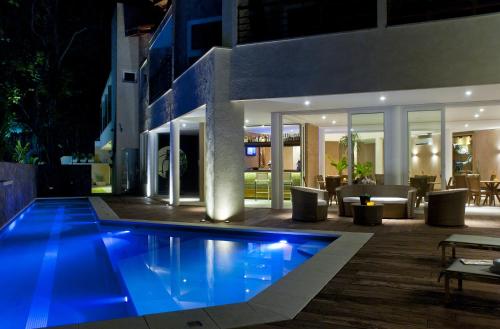Uszoda, Abayomi Hotel in Praia Itaquanduba Uszoda, Abayomi Hotel in Praia Itaquanduba